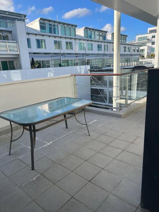 Seaview Waterfront Hotel Apt Auckland Buitenkant foto