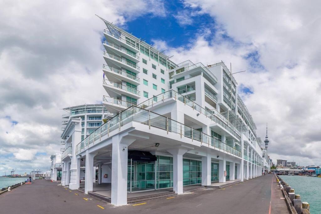 Seaview Waterfront Hotel Apt Auckland Buitenkant foto