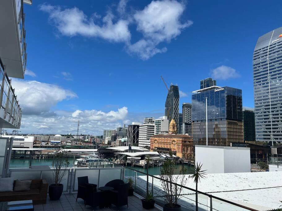 Seaview Waterfront Hotel Apt Auckland Buitenkant foto