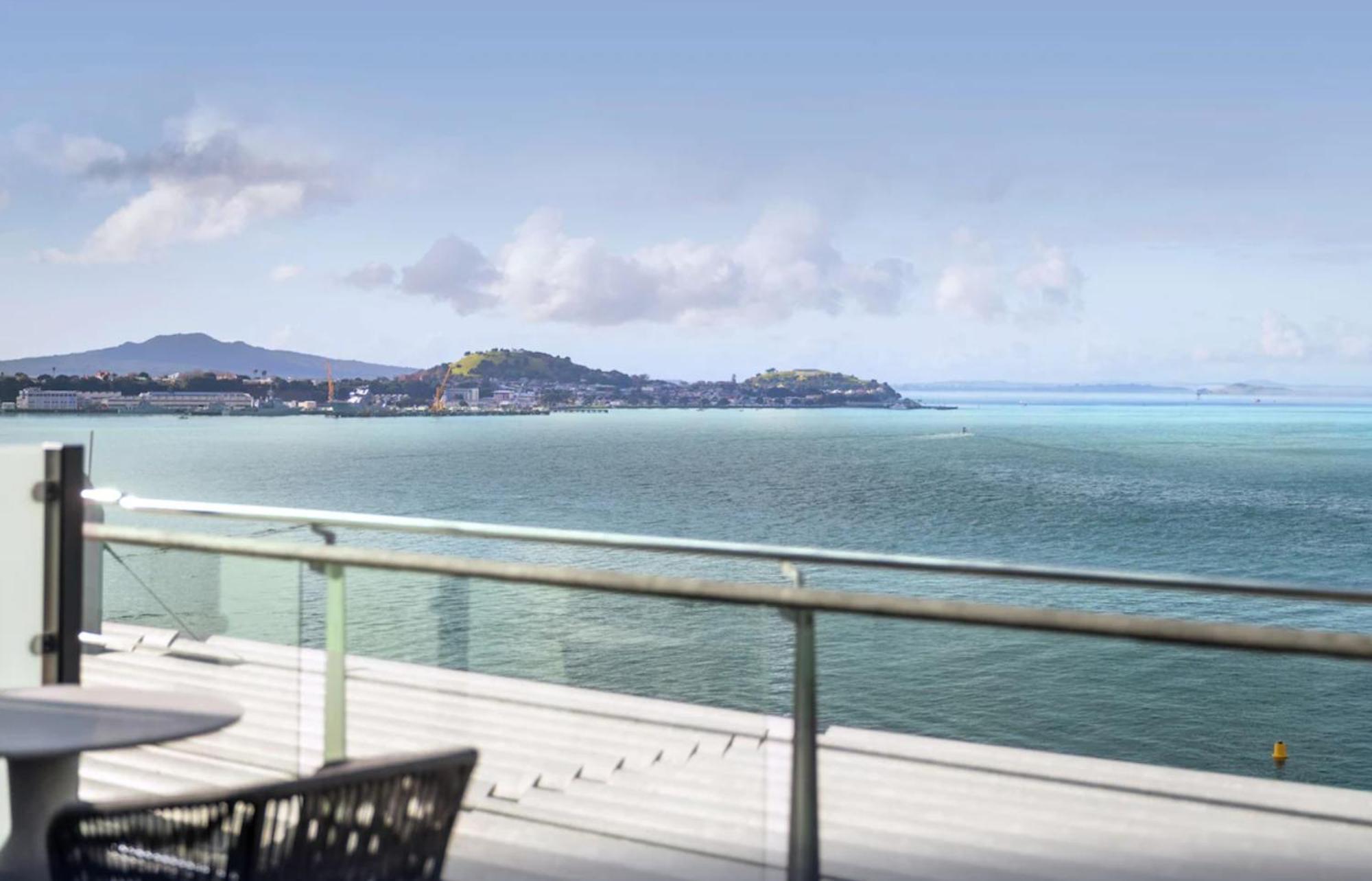 Seaview Waterfront Hotel Apt Auckland Buitenkant foto