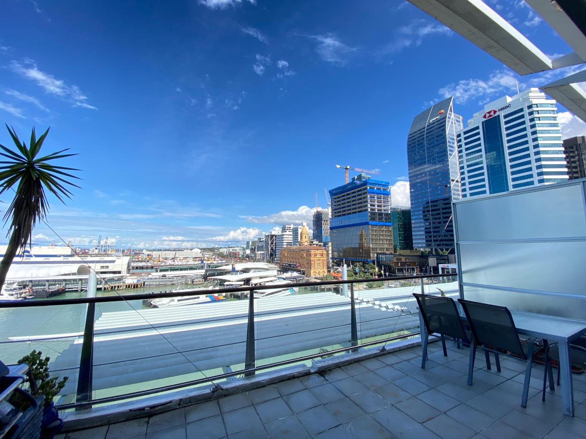 Seaview Waterfront Hotel Apt Auckland Buitenkant foto