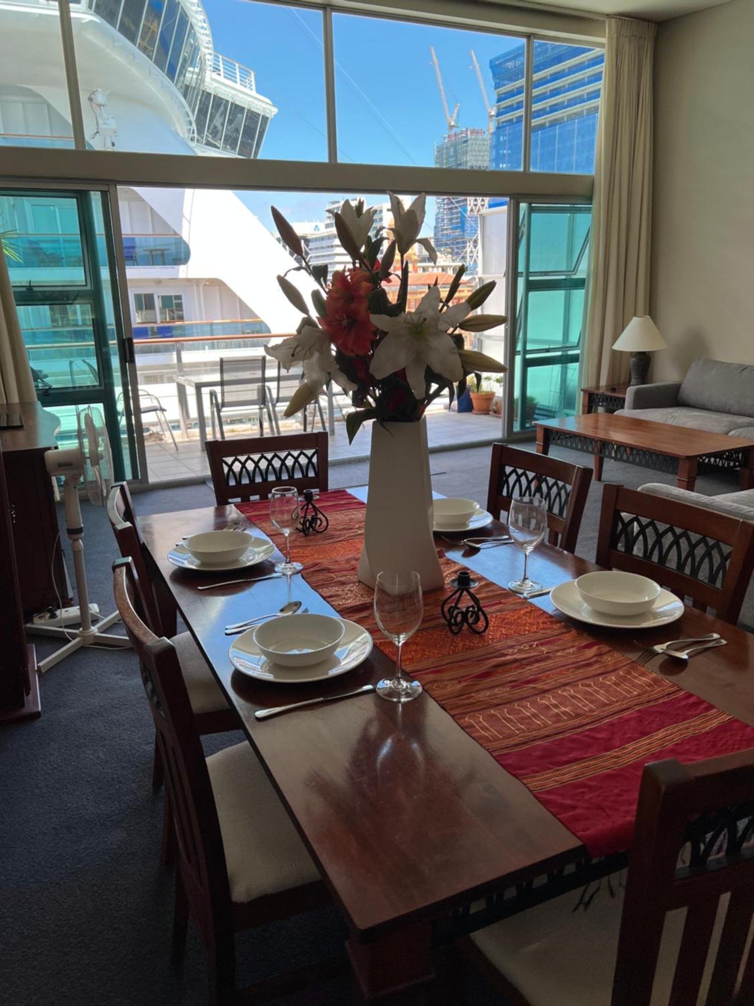 Seaview Waterfront Hotel Apt Auckland Buitenkant foto
